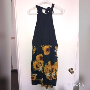 Sunflower dress with pockets
